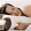 Uống sữa tươi trước khi đi ngủ có tốt không?